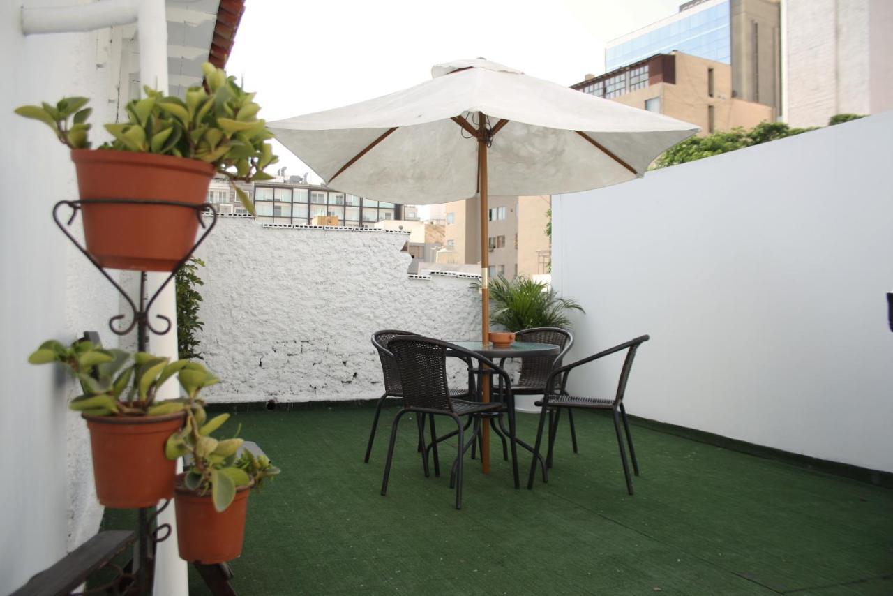 Lion Backpackers Hotel Lima Exterior photo